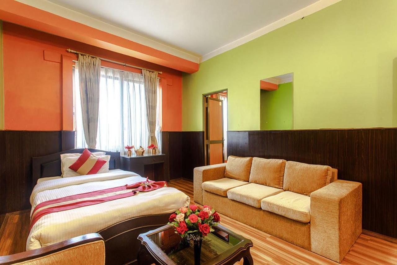 Nepalaya Hotel 카트만두 외부 사진