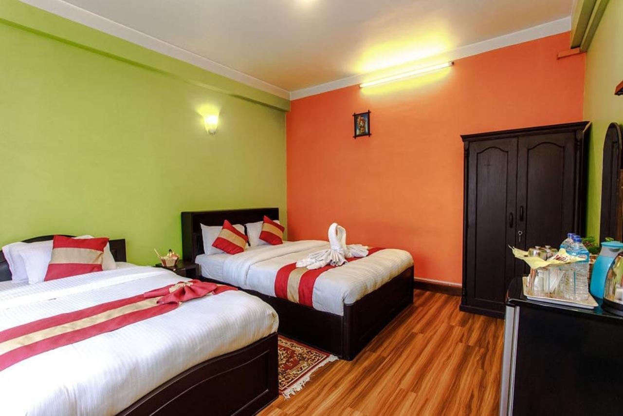 Nepalaya Hotel 카트만두 외부 사진