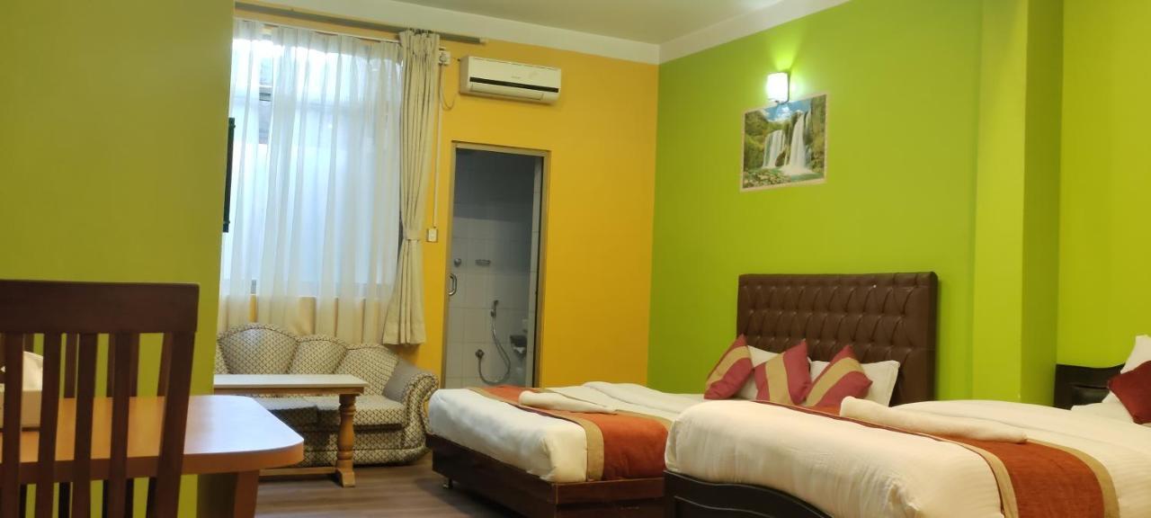 Nepalaya Hotel 카트만두 외부 사진