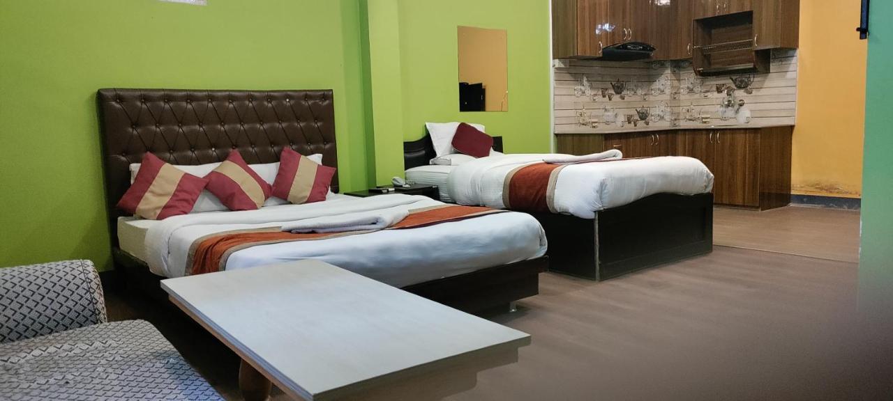 Nepalaya Hotel 카트만두 외부 사진