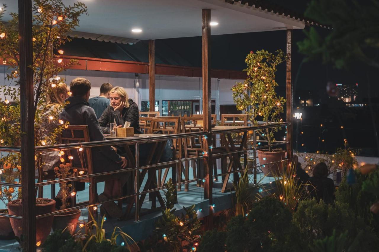 Nepalaya Hotel 카트만두 외부 사진