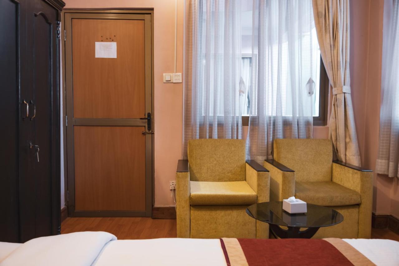 Nepalaya Hotel 카트만두 외부 사진